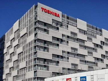 Toshiba съкращава 7 000 работни места