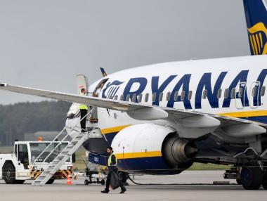 След задържане на самолет Ryanair си върна дължими пари на Франция