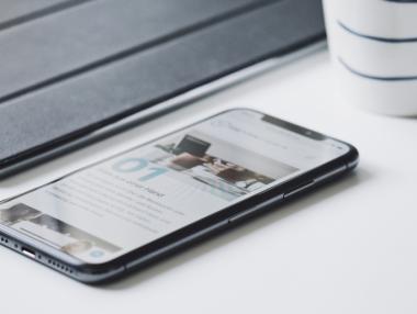 Apple призна за проблеми с iPhone X