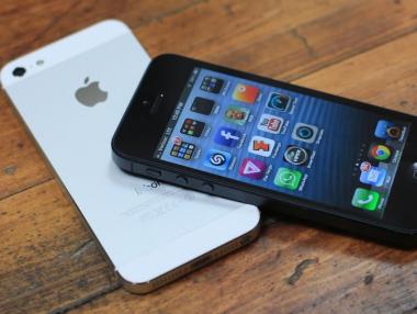 Apple обяви iPhone 5 за „винтидж“