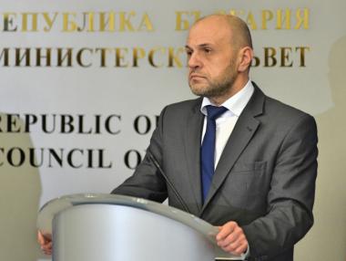 След среща с държавата: Петролната асоциация ще сваля цените на горивата