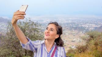 След като изпревари Apple, Huawei иска да е №1 по продажби на смартфони до 2020 г.