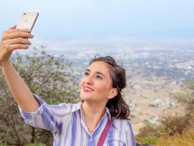 След като изпревари Apple, Huawei иска да е №1 по продажби на смартфони до 2020 г.