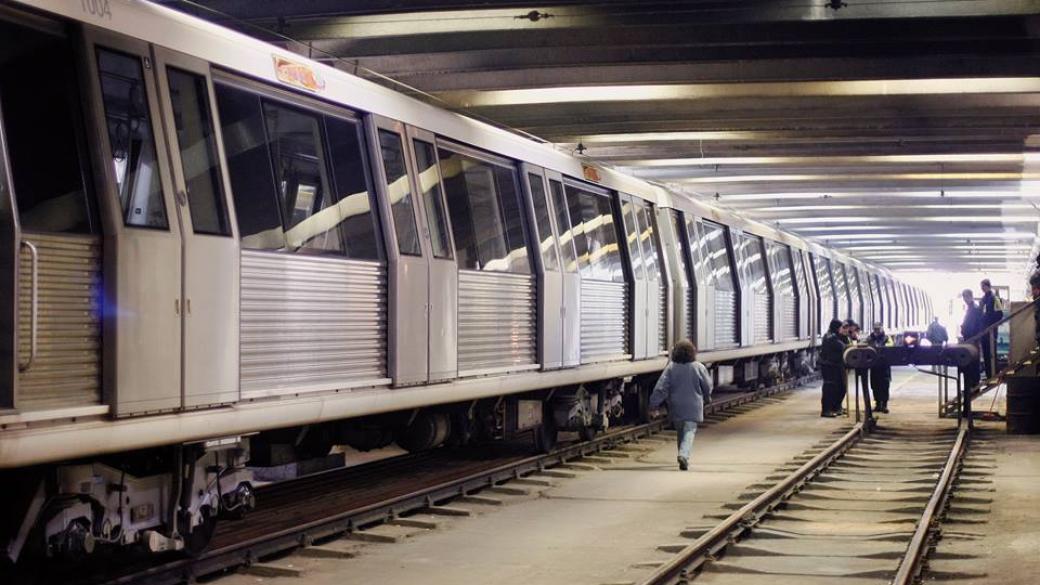 Служителите на букурещкото метро започват стачка