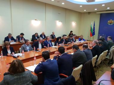 ТЕЦ „Марица изток 2“ ще се спасява с държавни пари