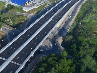 Скоростната тангента не е издържала 30% по-голям трафик