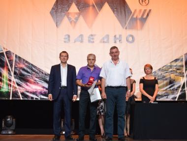 Силата на „Асарел-Медет“ е екипът