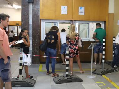 На първо четене: Глобите ще се плащат директно в патрулките