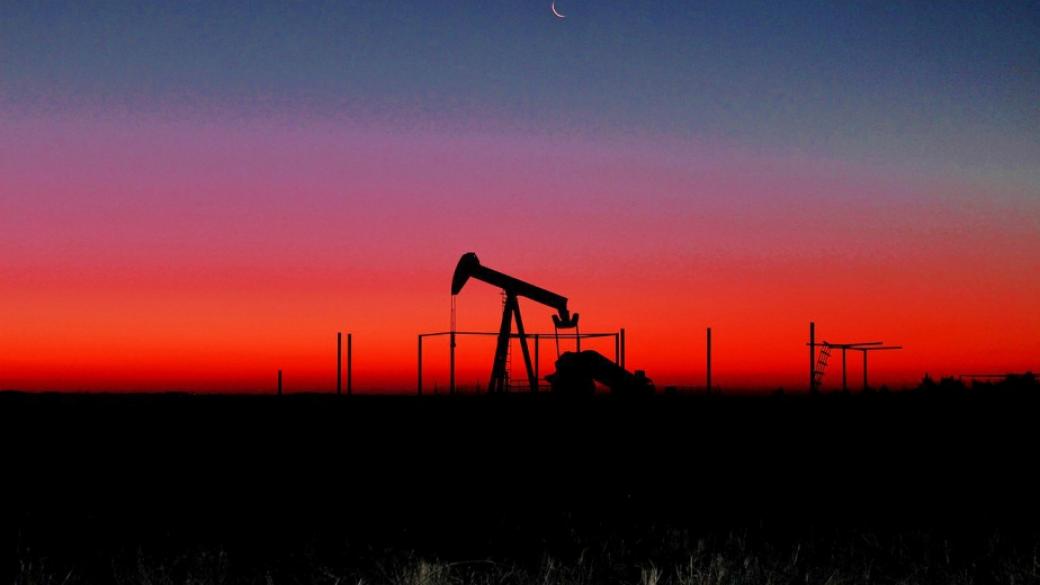 Цената на петрола се срина