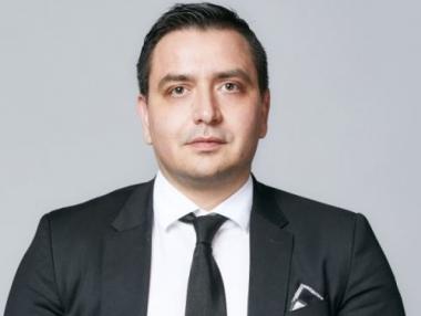„Мистър и Мисис Икономика“ насърчава професионализма