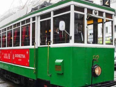 Ретро трамваят в София се превръща в коледна работилница на релси