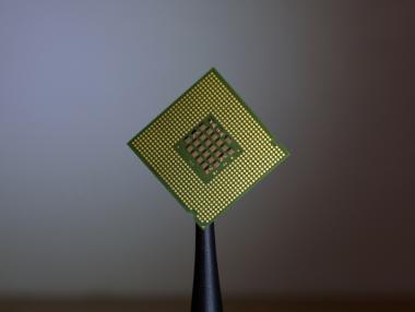 Малко известна фирма е на път да детронира Intel