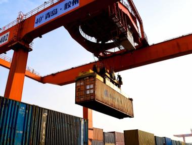 Китай се надява да стопли отношенията със САЩ