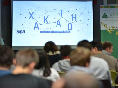 Победителите в Хакатон за София направиха 3D модел на сенките в града