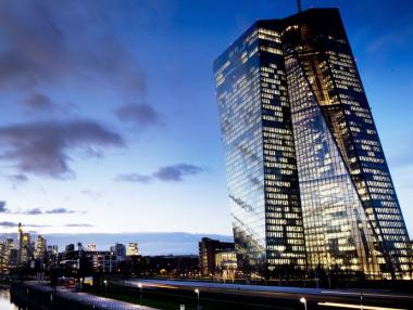 ЕЦБ спира програмата си за евтини кредити