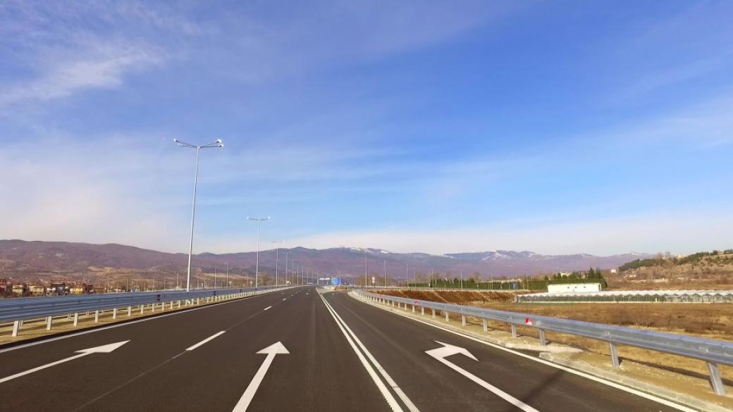 Утре откриват още 24 км от магистрала „Струма“ между Кресна и Сандански