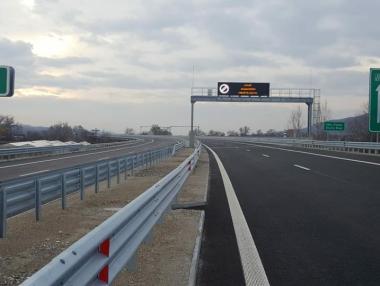 Откриха новите 24 км от магистрала „Струма”