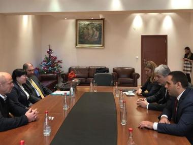 Марк Жирардели се оказа собственик на „Юлен“