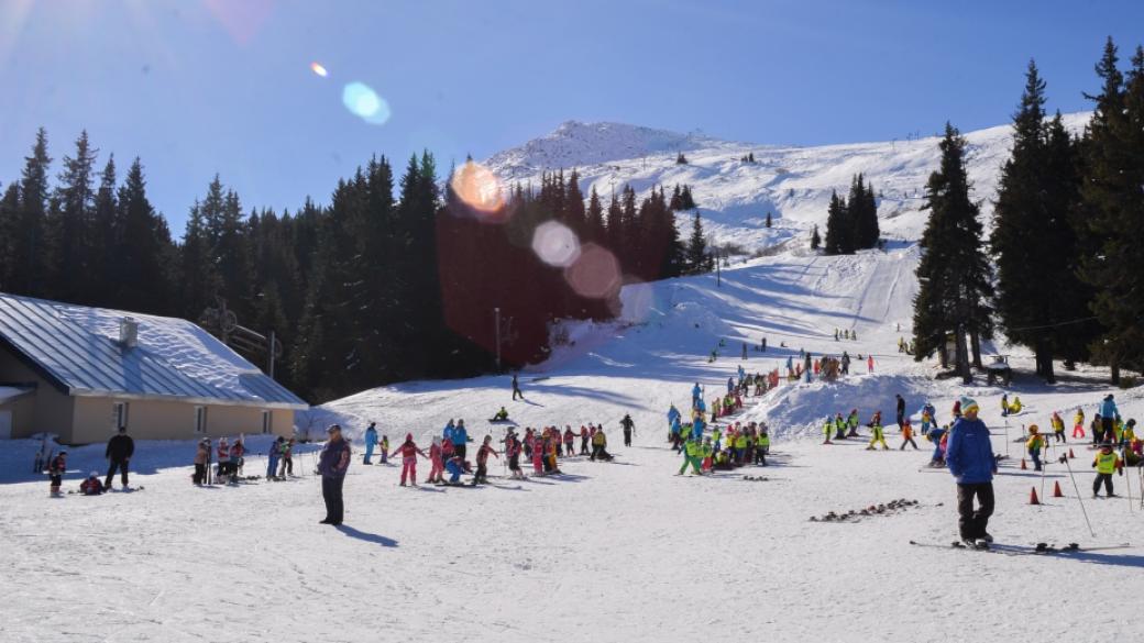 „Тренд“: Мнозинството от българите нямат пари за зимна почивка