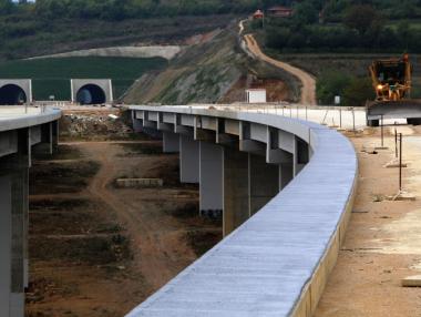 Правителството отпусна още 140 млн. лв. за строителни фирми