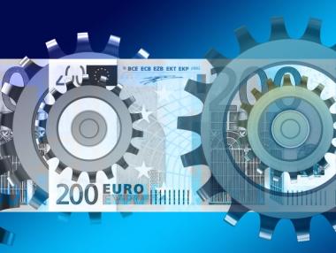 Rising or Falling Tide in Economy