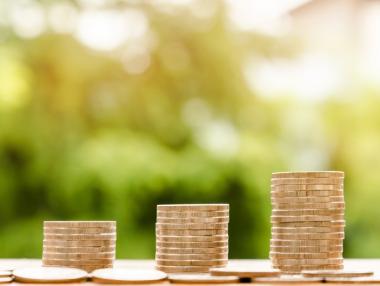 Ръстът на заплатите се ускорява