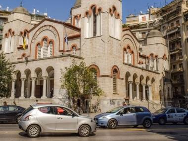 Гърция увеличава пътните такси с до 150% от 2019 г.