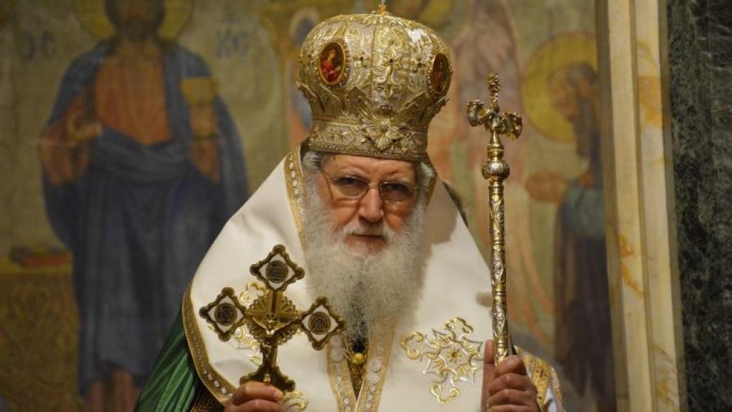 Патриарх Неофит: Щедро да отворим сърца, та да няма никой самотен и без надежда