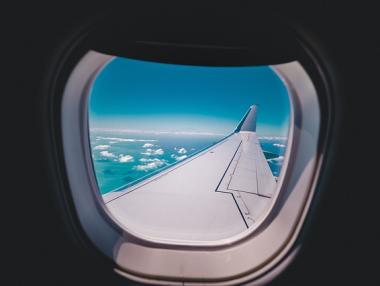 Защо самолетните прозорци от квадратни стават кръгли