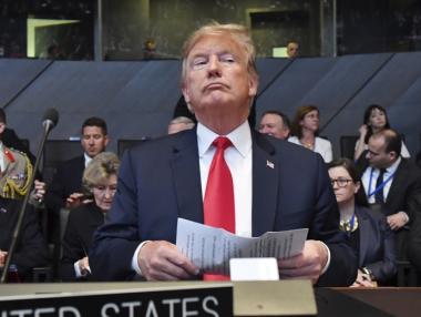 Потенциален импийчмънт на Тръмп през 2019 г. е „огромен риск“ за бизнеса