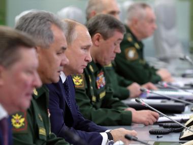 Путин: Русия ще разположи първите хиперзвукови ядрени ракети през 2019 г.