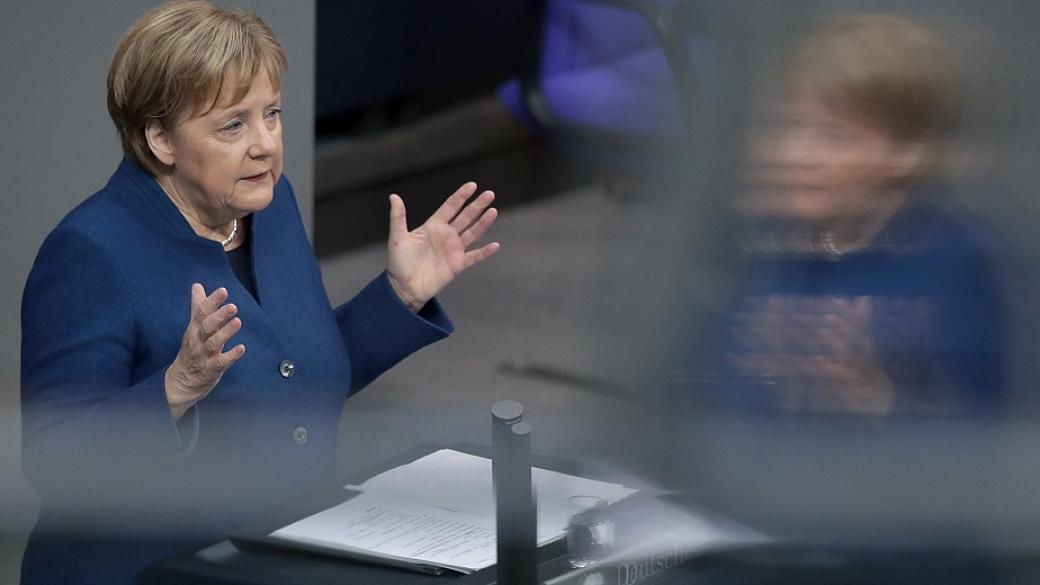 38% от германците искат предсрочно оттегляне на Меркел