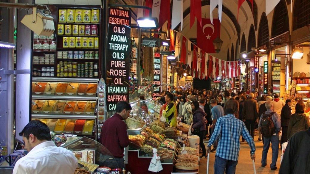 Инфлацията в Турция намалява за втори пореден месец