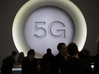 И трите германски телекома съдят регулатора заради 5G