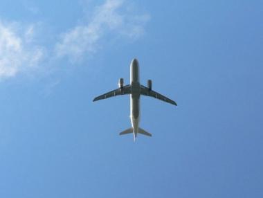 Десетки отменени полети в Берлин след стачка на служители