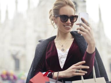 Бъдещото на красотата може да се окаже върху дисплея