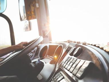 Отлагането на пакет „Мобилност” е шанс да се договори по-добро заплащане за шофьорите