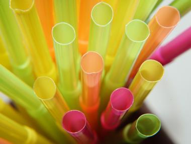 Coca-Cola се отказва от пластмасовите сламки в Австралия