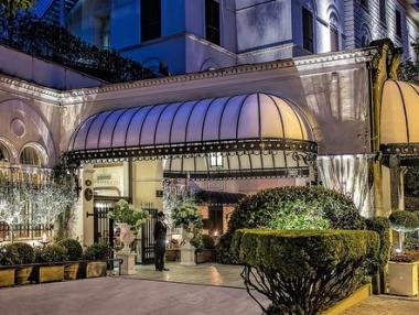 Дубайският владетел купува някои от най-известните луксозни хотели в Европа