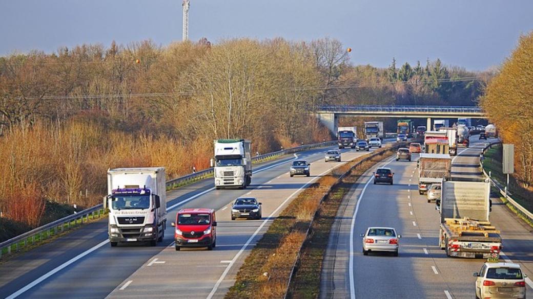 Германия национализира компанията, която управлява тол системата за камиони