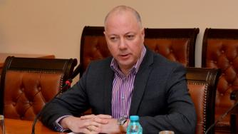 Желязков: Няма причина да спираме концесията на „Летище София“