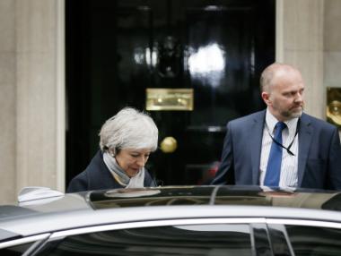 Със сделката на Мей е свършено, но какво следва?