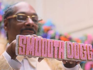 Snoop Dogg рекламира шведски „еднорог“ за онлайн плащания