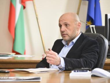 Томислав Дончев: Започваме с 1600 съкращения в администрацията