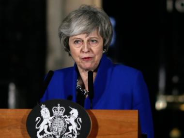 Тереза Мей представя алтернативен план за Brexit