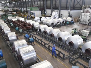 Китай ще подкрепи икономиката си с повече бюджетни разходи