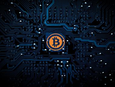 Биткойн ще пропадне до 0, прогнозират експерти в Давос