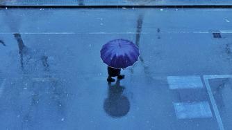 Опасни обилни валежи днес в страната