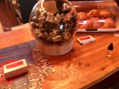 В Давос похапват шоколадчета с канабис