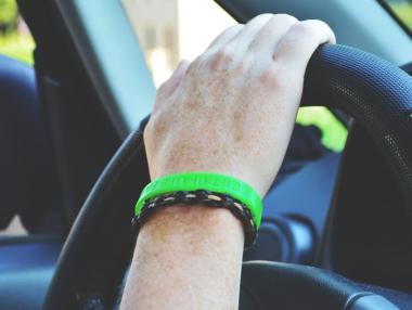 Младите шофьори няма да могат да карат мощни коли